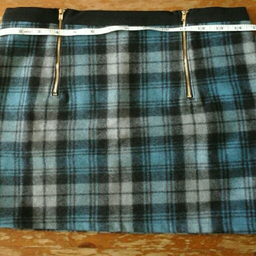 Wool, plaid mini skirt
